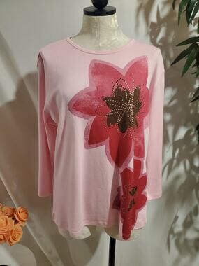Jess & Jane Floral Studded 3/4 Sleeve Top Size L Pink Two Flowers Artsy Cotton
